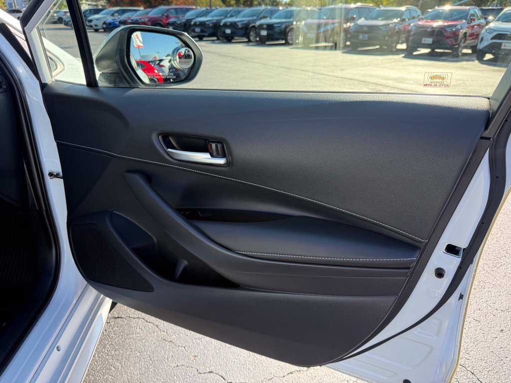 Used 2021 Toyota Corolla SE FWD image 21