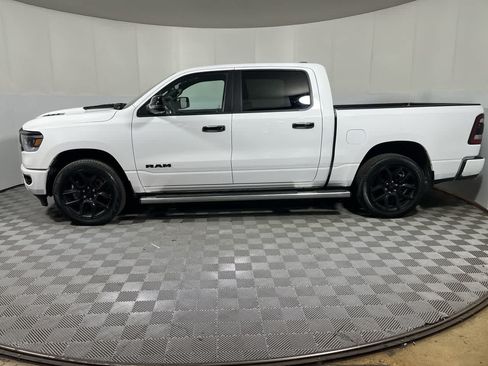 Used 2024 RAM 1500 Laramie AWD/4WD image 5