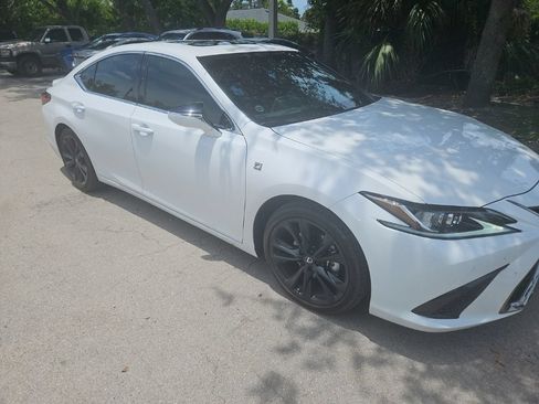 Used 2023 Lexus ES 350 F Sport w/ Accessory Package (Z2) FWD image 1