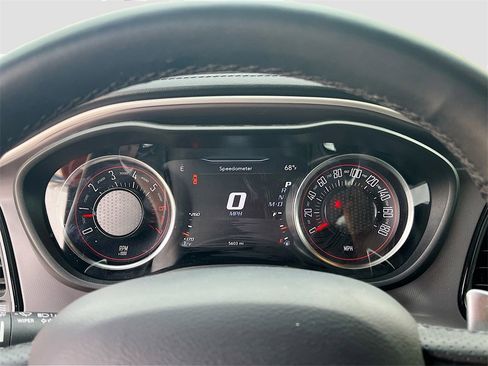 Used 2022 Dodge Challenger R/T Scat Pack w/ Dynamics Package image 12