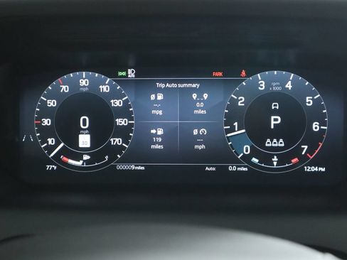 Certified 2025 Land Rover Discovery Sport Dynamic SE AWD/4WD image 33