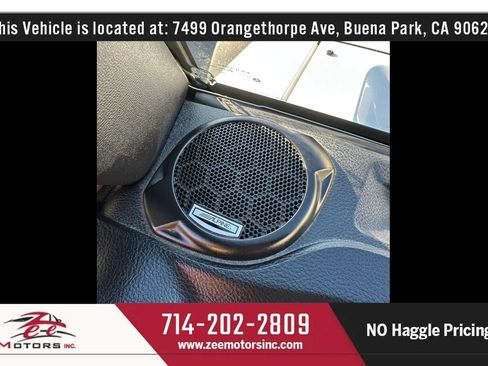 Used 2016 Jeep Wrangler Rubicon w/ Power Convenience Group AWD/4WD image 37