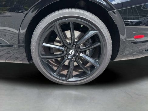 Certified 2022 Bentley Continental GT AWD/4WD image 27