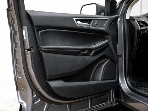 Used 2022 Ford Edge SEL AWD/4WD image 41