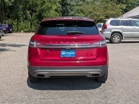 Used 2021 Lincoln Nautilus Reserve FWD image 4