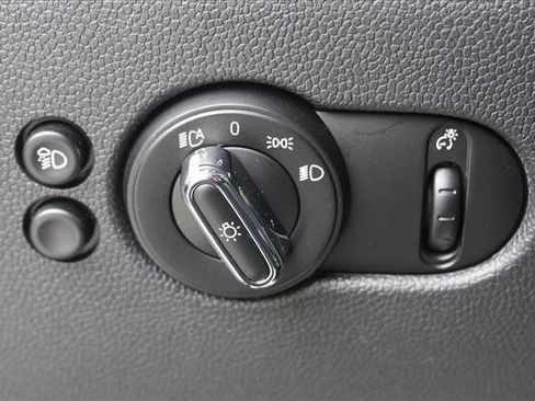 Used 2024 MINI Cooper SE w/ Signature Upholstery Package FWD image 13