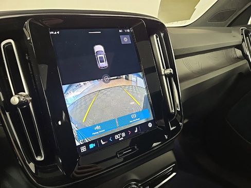 Certified 2023 Volvo XC40 Recharge Plus w/ Protection Package Premier image 22