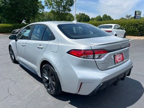 Used 2025 Toyota Corolla SE FWD image 9