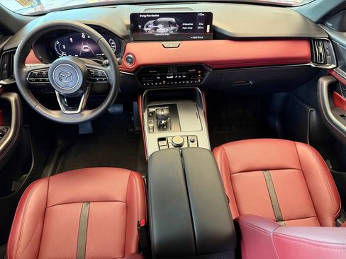 New 2025 MAZDA CX-70 Plug-In Hybrid w/ Premium Plus image 34