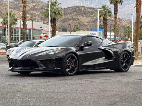 Used 2022 Chevrolet Corvette Stingray Premium Cpe w/ Z51 Performance Package image 7