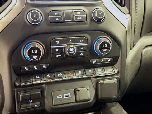Used 2019 Chevrolet Silverado 1500 LTZ w/ LTZ Plus Package RWD image 15