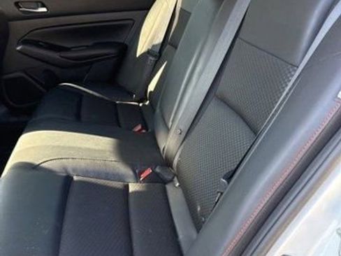 Used 2023 Nissan Altima 2.5 SR image 8