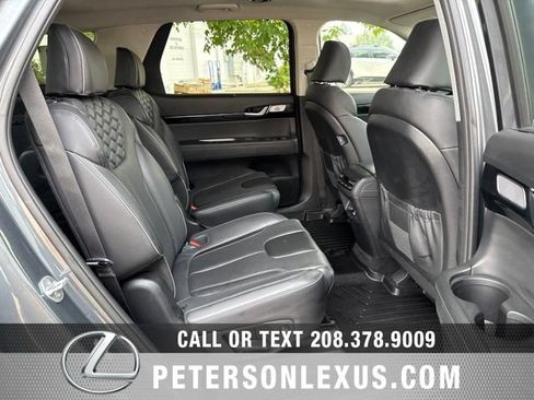 Used 2022 Hyundai Palisade Limited w/ Cargo Package AWD/4WD image 19