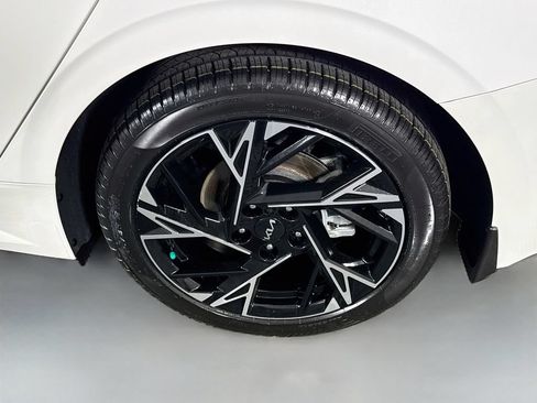 Used 2025 Kia K5 GT-Line AWD/4WD image 33