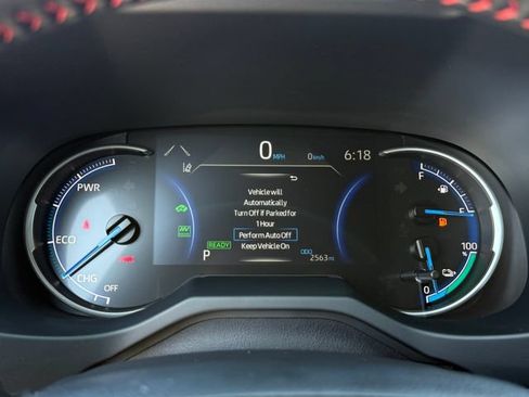 Used 2025 Toyota RAV4 SE AWD/4WD image 19