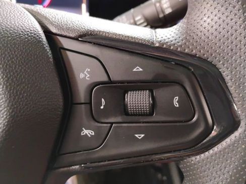 Used 2024 Chevrolet TrailBlazer LS w/ LS Convenience Package image 27