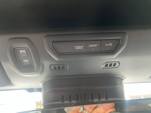 Used 2022 Jeep Wrangler Unlimited Rubicon w/ Xtreme Recon 35" Tire Package image 29