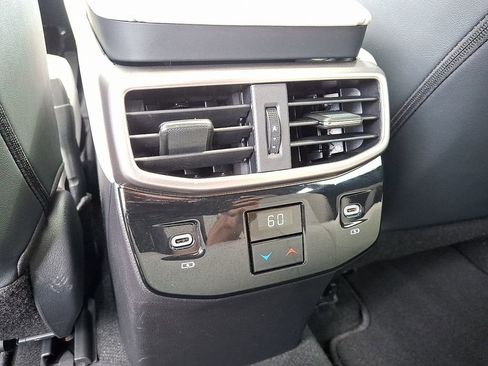 Used 2025 Lexus RX 350 Premium w/ Accessory Package AWD/4WD image 11