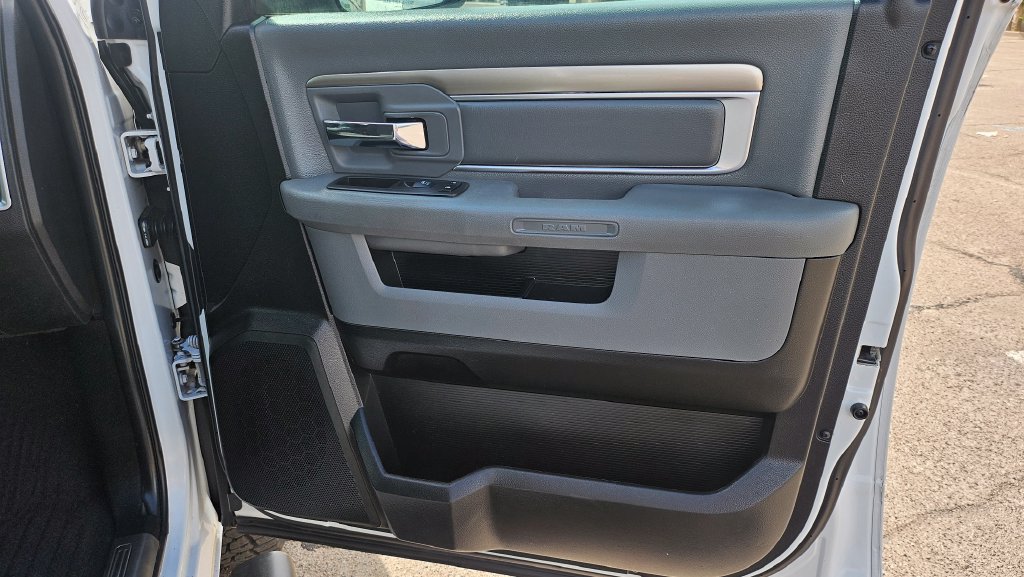 Used 2020 RAM 1500 Warlock w/ Electronics Group AWD/4WD image 17