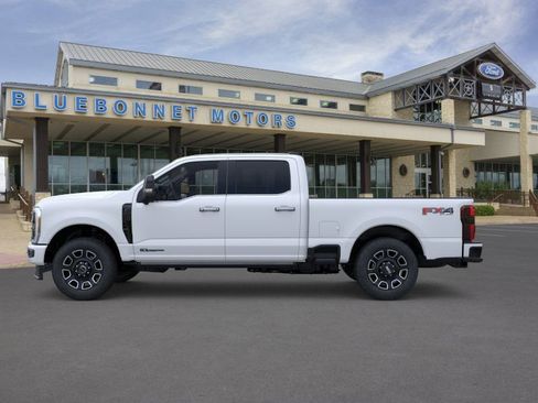 New 2025 Ford F250 Platinum image 3