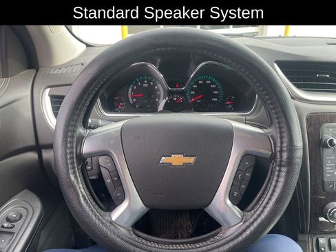 Used 2015 Chevrolet Traverse LT w/ Style and Technology Package image 13