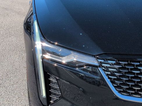 Used 2020 Cadillac CT4 Premium Luxury image 10