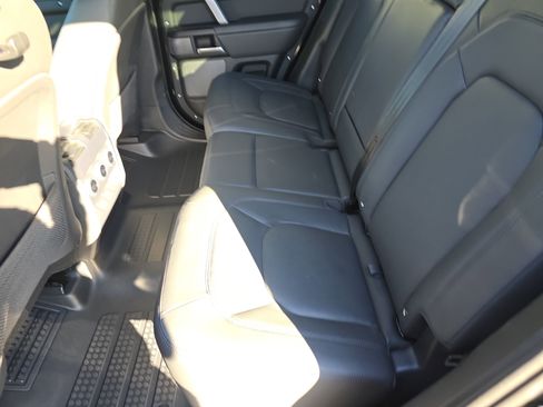 Certified 2024 Land Rover Defender 110 V8 image 16