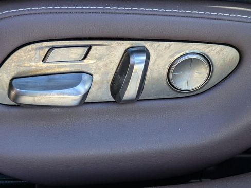 Used 2018 Lexus LS 500 w/ Interior Upgrade Package RWD image 19