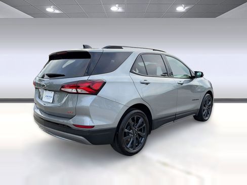 Certified 2024 Chevrolet Equinox RS w/ RS Leather Package FWD image 8