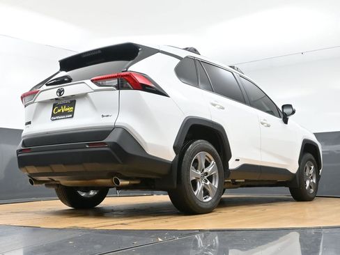 Used 2025 Toyota RAV4 LE AWD/4WD image 51