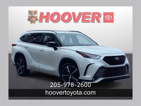 Used 2022 Toyota Highlander XSE image 1