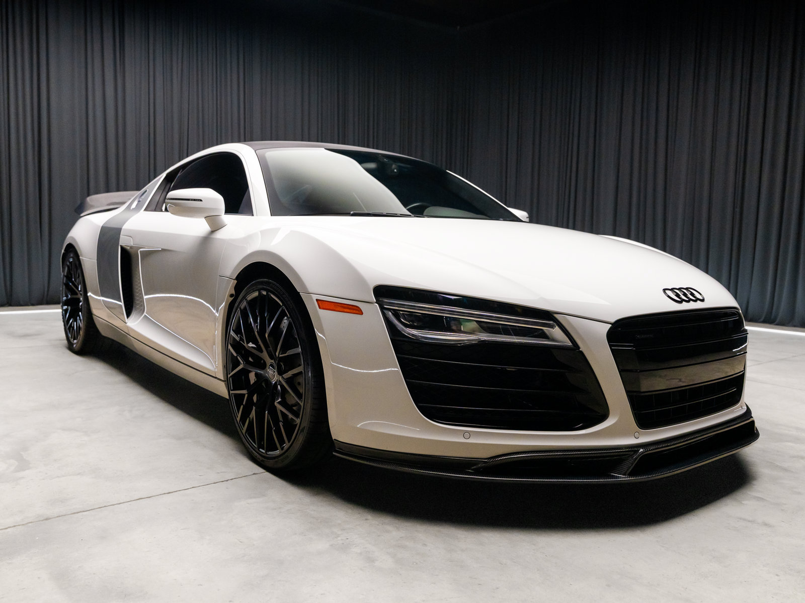 Used 2014 Audi R8 V8 AWD/4WD image 16