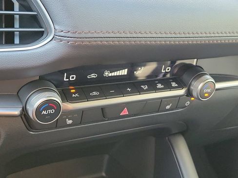New 2026 MAZDA MAZDA3 2.5 S Sedan w/ Preferred Pkg FWD image 29