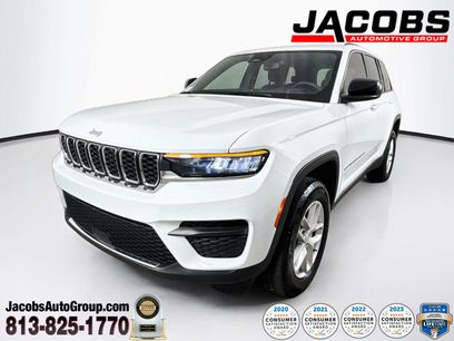Used 2024 Jeep Grand Cherokee Laredo X