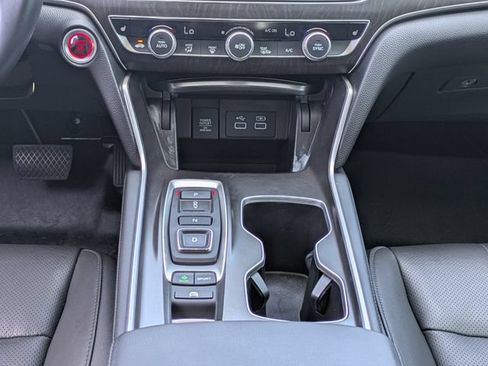 Used 2022 Honda Accord EX-L image 19