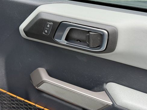 Used 2021 Ford Bronco Badlands image 38