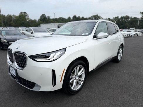 Used 2025 BMW X3 xDrive30i w/ Convenience Package AWD/4WD image 7