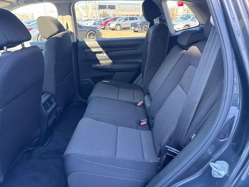 Used 2023 Honda CR-V EX image 14