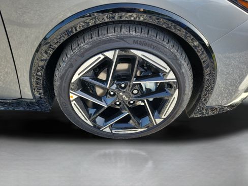 New 2026 Kia K4 GT-Line FWD image 5