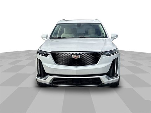 New 2025 Cadillac XT6 Premium Luxury image 3