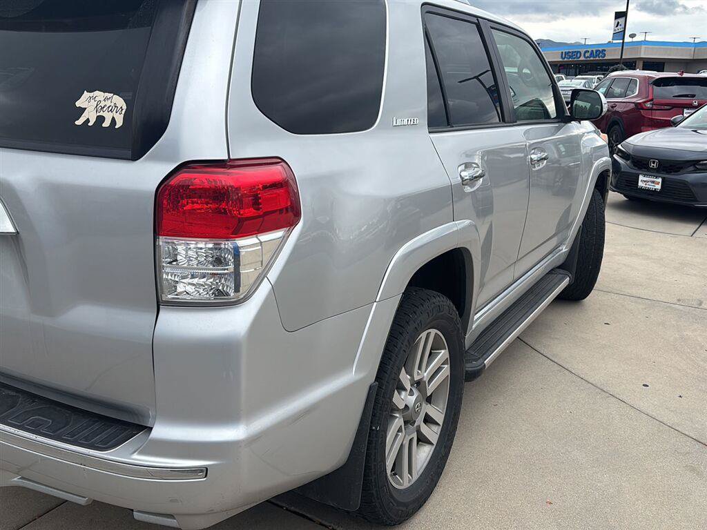 Used 2013 Toyota 4Runner Limited AWD/4WD image 3