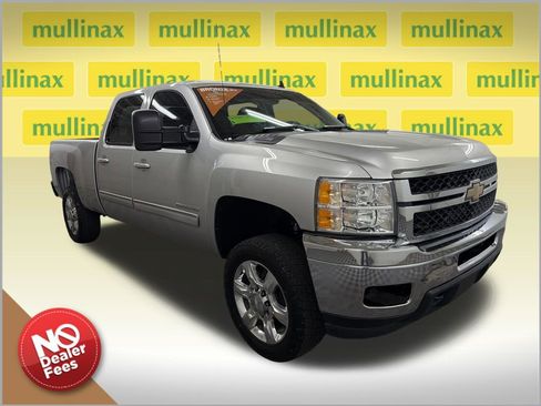 Used 2011 Chevrolet Silverado 2500 LT w/ Suspension Package, Off-Road AWD/4WD image 1