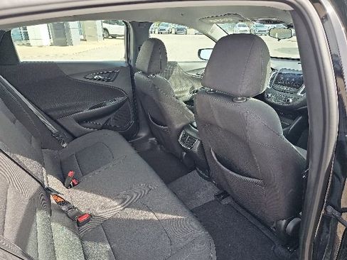 Used 2019 Chevrolet Malibu LT FWD image 18