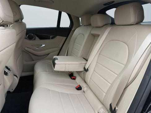 Used 2019 Mercedes-Benz GLC 300 4MATIC Coupe image 13