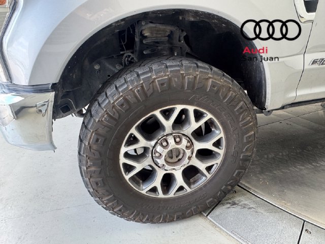 Used 2021 Ford F250 Lariat w/ Lariat Value Package AWD/4WD image 5