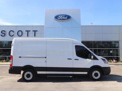 Used 2023 Ford E-Transit Medium Roof w/ Load Area Protection Package RWD image 15