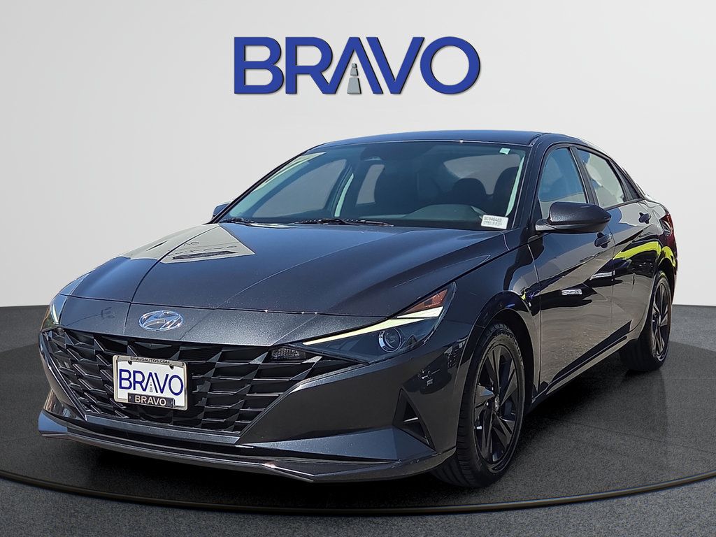 Used 2021 Hyundai Elantra SEL FWD image 1