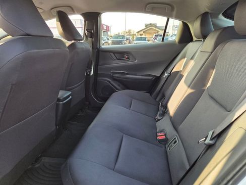 Used 2025 Toyota Prius LE image 6