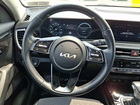 Certified 2024 Kia Seltos X-Line AWD/4WD image 20