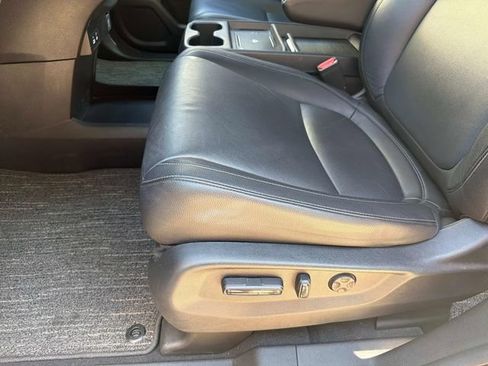 Certified 2025 Honda Odyssey EX-L image 24